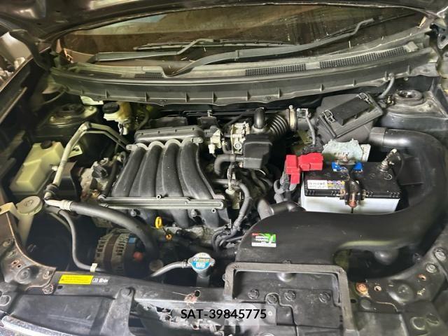 Nissan X-TRAIL 2012-08 8039396-6