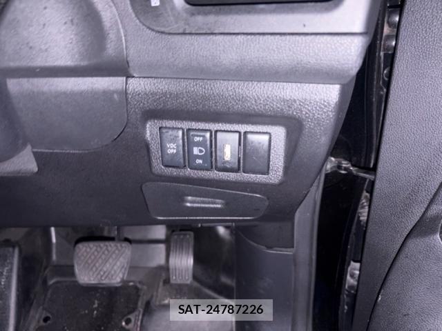 Nissan X-TRAIL 2010-02 8039405-11