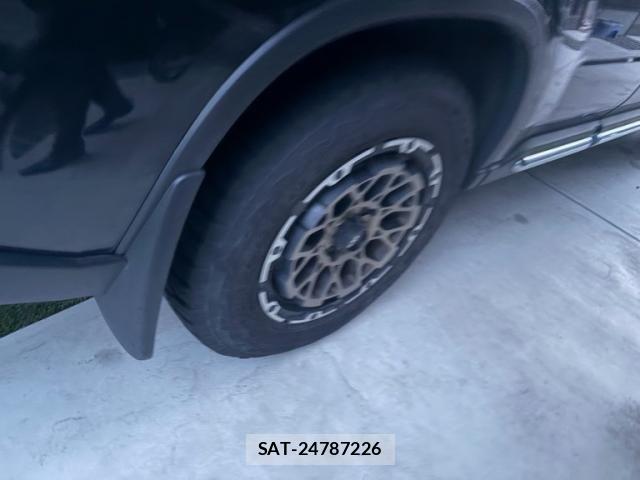 Nissan X-TRAIL 2010-02 8039405-5