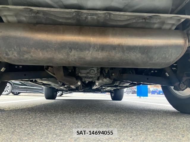 Nissan X-TRAIL 2014-03 8039392-11