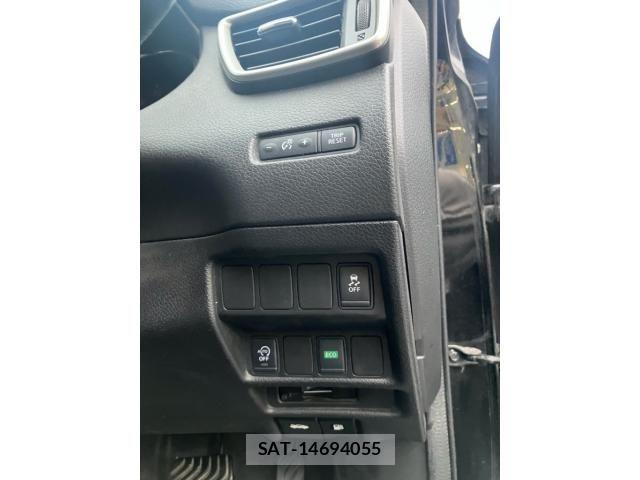 Nissan X-TRAIL 2014-03 8039392-17