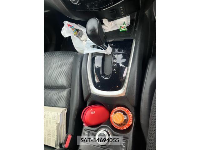 Nissan X-TRAIL 2014-03 8039392-19