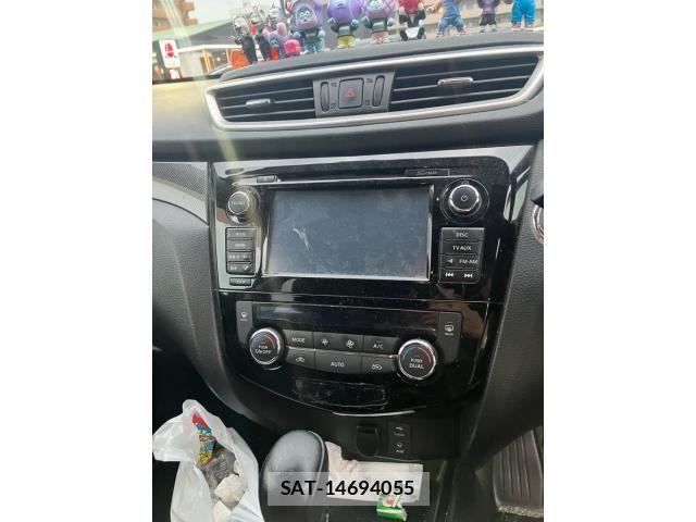 Nissan X-TRAIL 2014-03 8039392-20