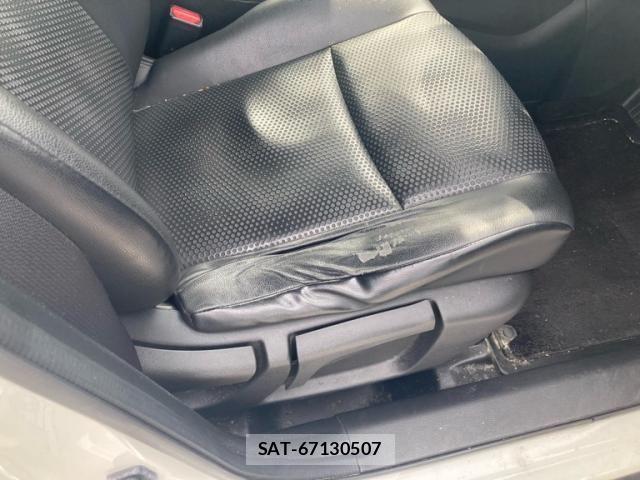 Nissan X-TRAIL 2014-03 8039389-9