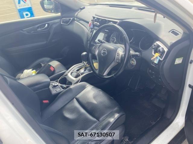 Nissan X-TRAIL 2014-03 8039389-8