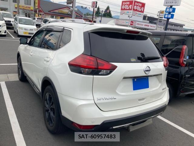 Nissan X-TRAIL 2021-08 8039376-4