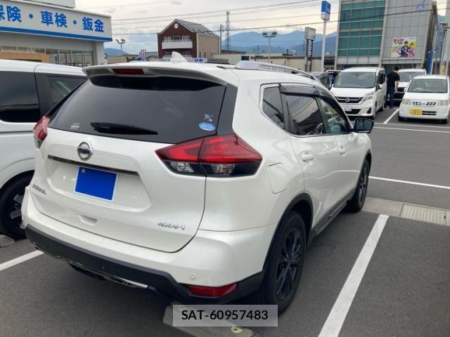 Nissan X-TRAIL 2021-08 8039376-5