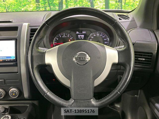 Nissan X-TRAIL 2012-08 8076248-10