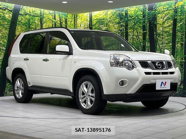 Nissan X-TRAIL 2012-08 8076248-15
