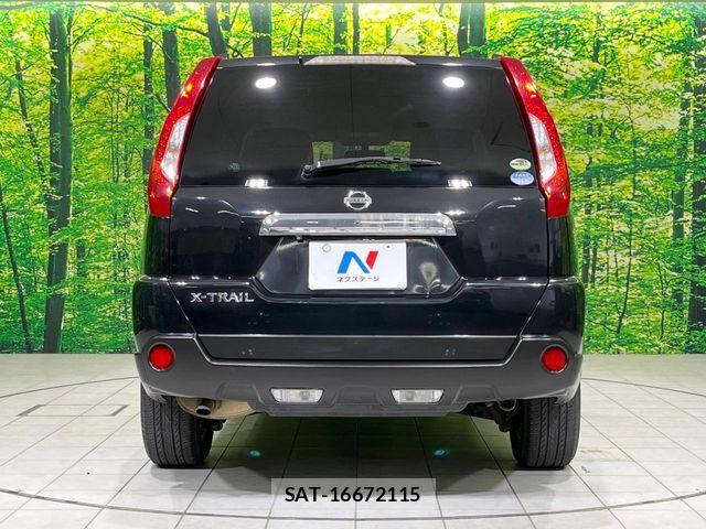 Nissan X-TRAIL 2012-03 8076247-14
