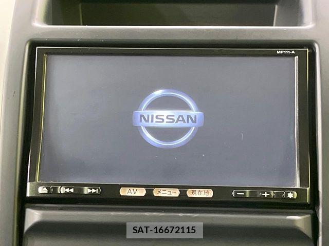 Nissan X-TRAIL 2012-03 8076247-2
