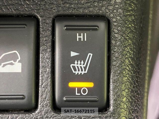 Nissan X-TRAIL 2012-03 8076247-4
