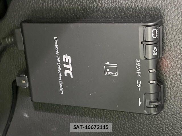 Nissan X-TRAIL 2012-03 8076247-5