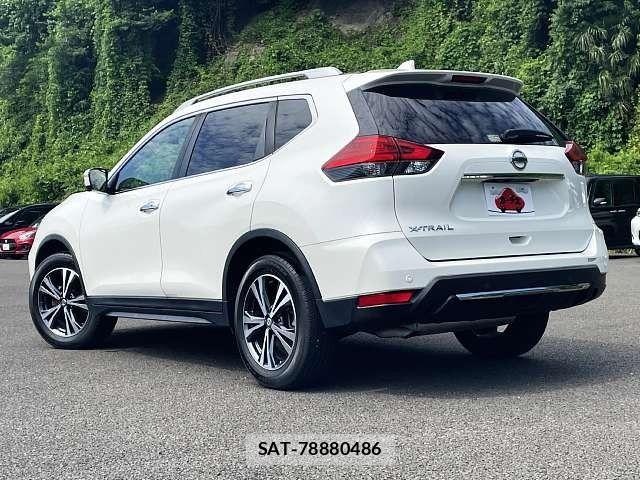 Nissan X-TRAIL 2017-06 8076243-2