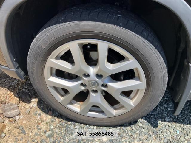 Nissan X-TRAIL 2012-09 8102912-7