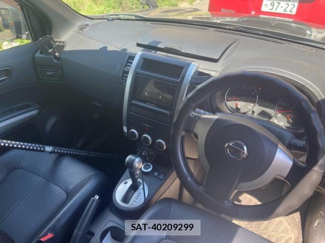 Nissan X-TRAIL 2011-06 8102933-13