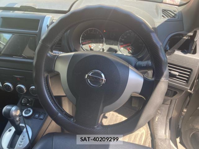 Nissan X-TRAIL 2011-06 8102933-14