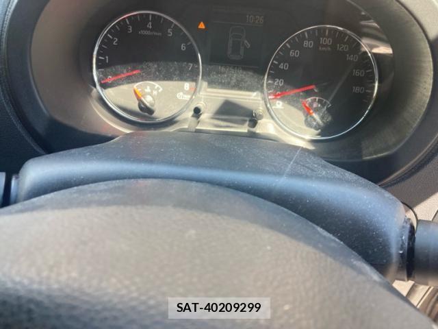 Nissan X-TRAIL 2011-06 8102933-15