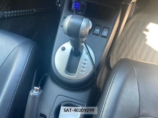 Nissan X-TRAIL 2011-06 8102933-21