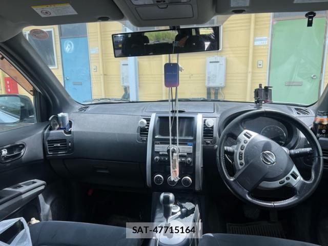Nissan X-TRAIL 2011-05 8102929-14