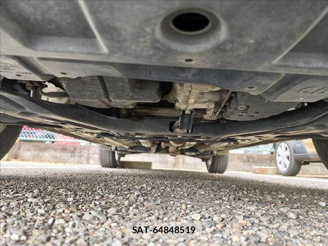 Nissan X-TRAIL 2014-09 8102931-18