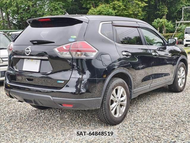 Nissan X-TRAIL 2014-09 8102931-3