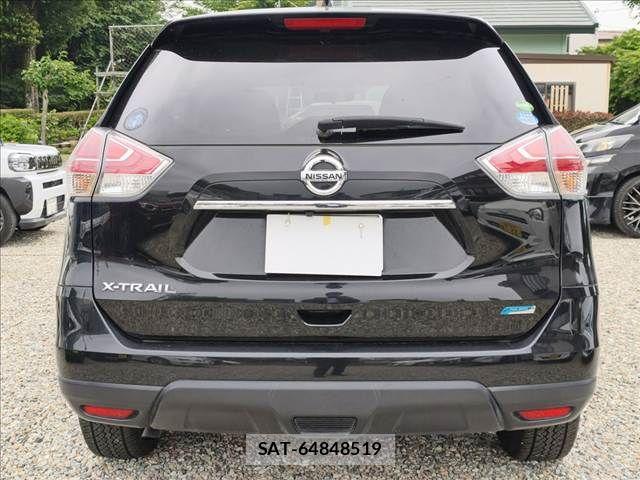 Nissan X-TRAIL 2014-09 8102931-4