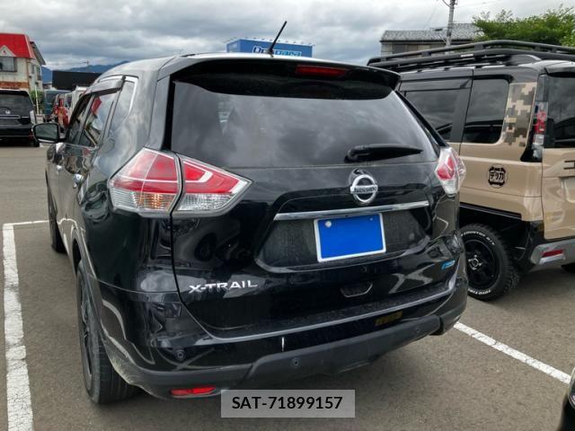 Nissan X-TRAIL 2014-07 8102913-1