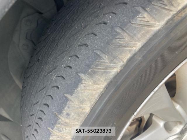 Nissan X-TRAIL 2014-04 8102914-10