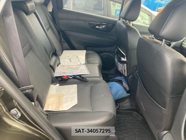 Nissan X-TRAIL 2019-09 8102896-13