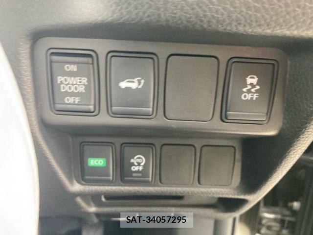 Nissan X-TRAIL 2019-09 8102896-19