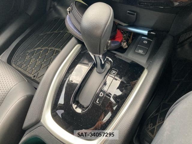 Nissan X-TRAIL 2019-09 8102896-21