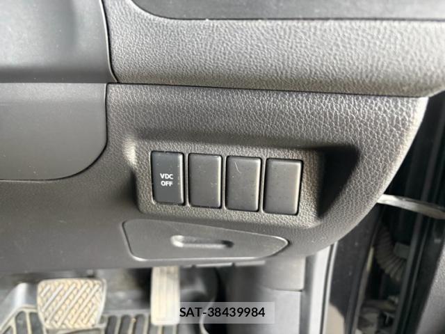 Nissan X-TRAIL 2010-06 8102918-13