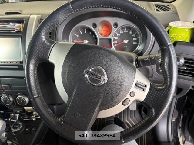 Nissan X-TRAIL 2010-06 8102918-16