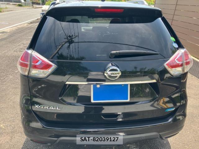 Nissan X-TRAIL 2015-12 8102911-1