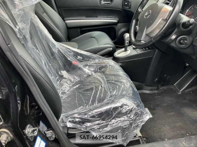 Nissan X-TRAIL 2010-08 8102920-16