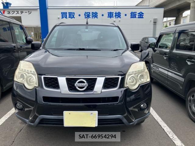 Nissan X-TRAIL 2010-08 8102920-1