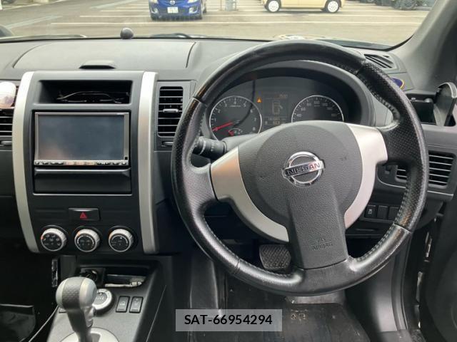 Nissan X-TRAIL 2010-08 8102920-22