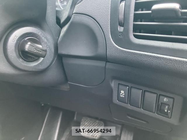 Nissan X-TRAIL 2010-08 8102920-23