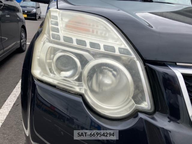 Nissan X-TRAIL 2010-08 8102920-7