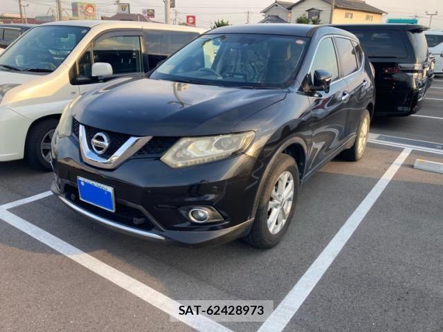 Nissan X-TRAIL 2014-04 8102917-0