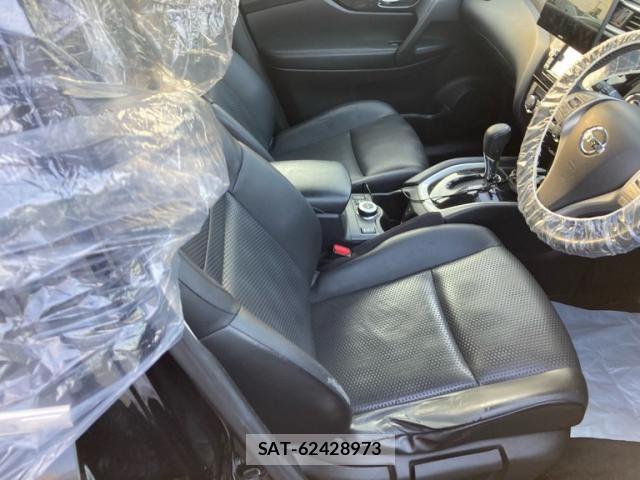 Nissan X-TRAIL 2014-04 8102917-10