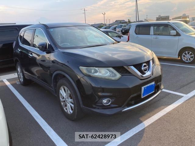 Nissan X-TRAIL 2014-04 8102917-1