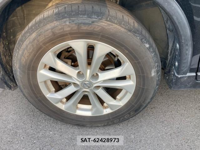 Nissan X-TRAIL 2014-04 8102917-8