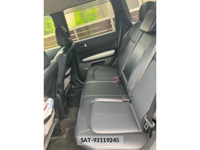 Nissan X-TRAIL 2014-04 8102916-13