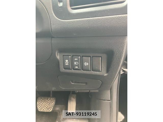 Nissan X-TRAIL 2014-04 8102916-16
