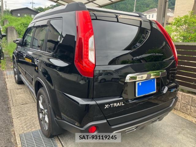 Nissan X-TRAIL 2014-04 8102916-7