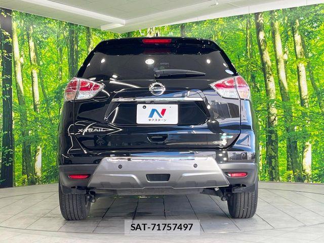 Nissan X-TRAIL 2016-04 8102898-14