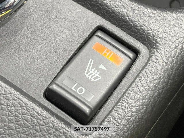 Nissan X-TRAIL 2016-04 8102898-6