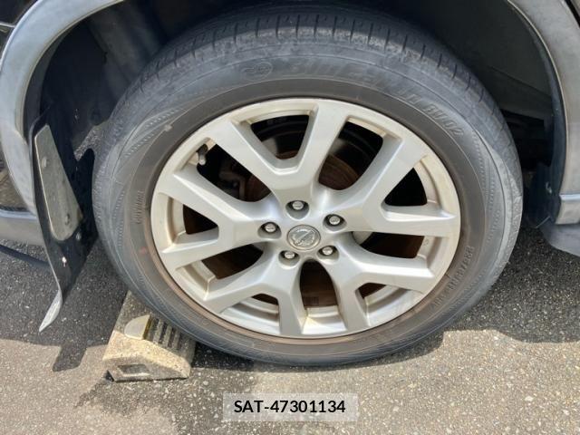 Nissan X-TRAIL 2012-03 8102921-7